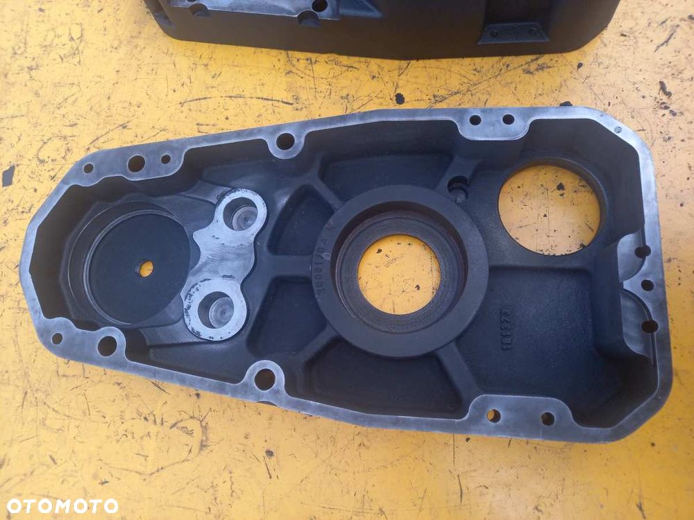 Przedni WOM New Holland T7.230 - 3