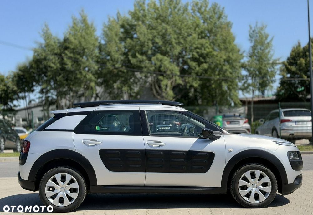 Citroën C4 Cactus - 11