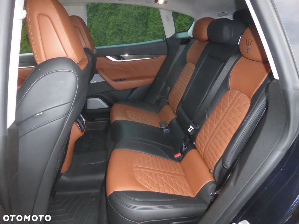 Maserati Levante S Q4 GranLusso - 10