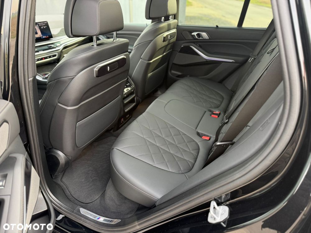 BMW X5 xDrive40d - 33
