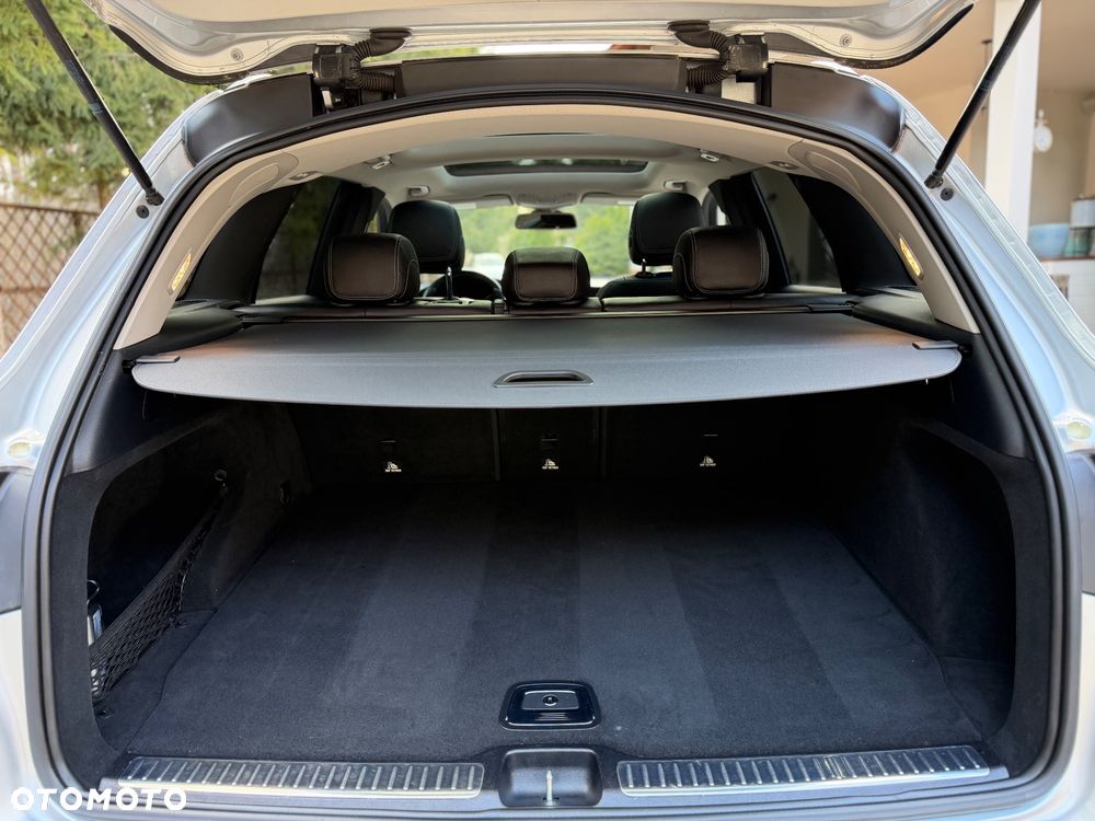 Mercedes-Benz GLC 300 4Matic 9G-TRONIC - 29
