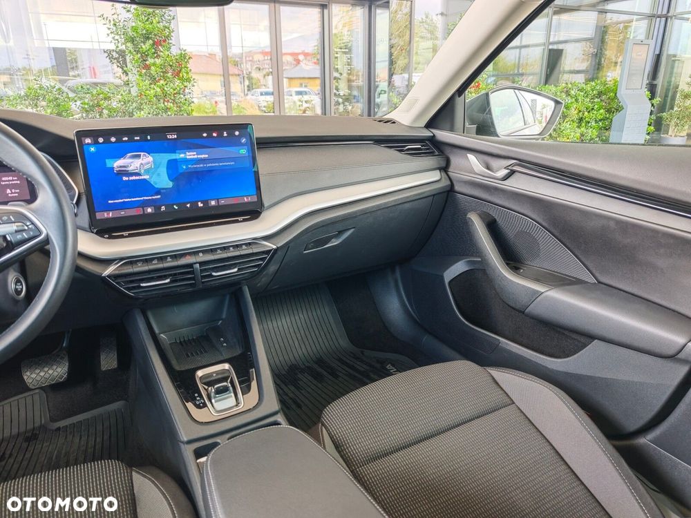 Skoda Octavia 1.5 TSI mHEV Selection DSG - 16
