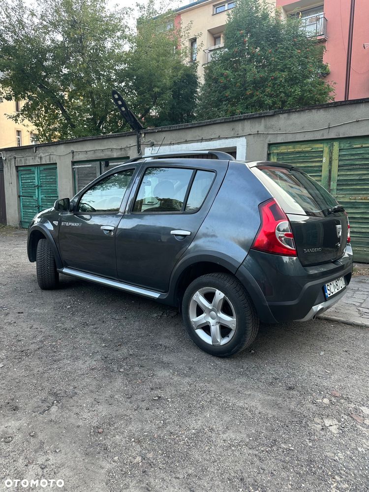 Dacia Sandero Stepway 1.5 dCi Laureate - 3