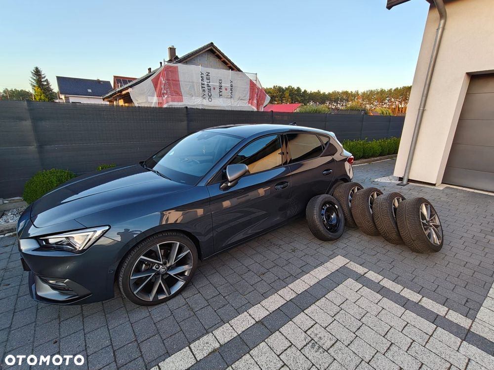 Seat Leon 1.5 eTSI FR DSG - 1