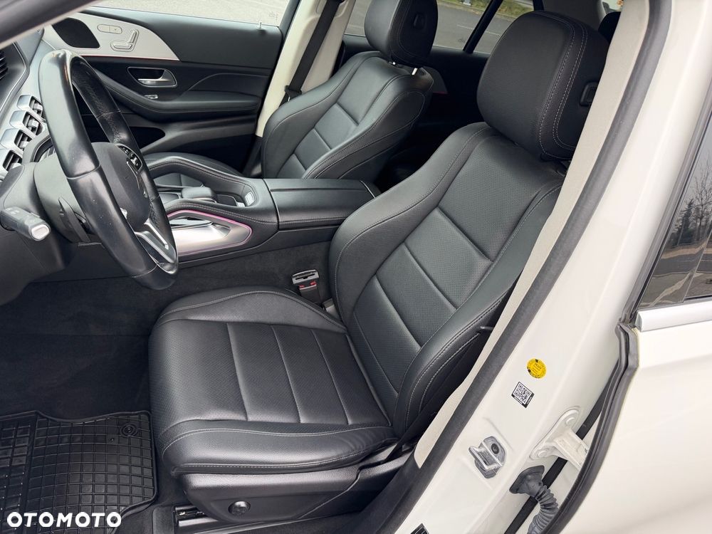 Mercedes-Benz GLE - 28