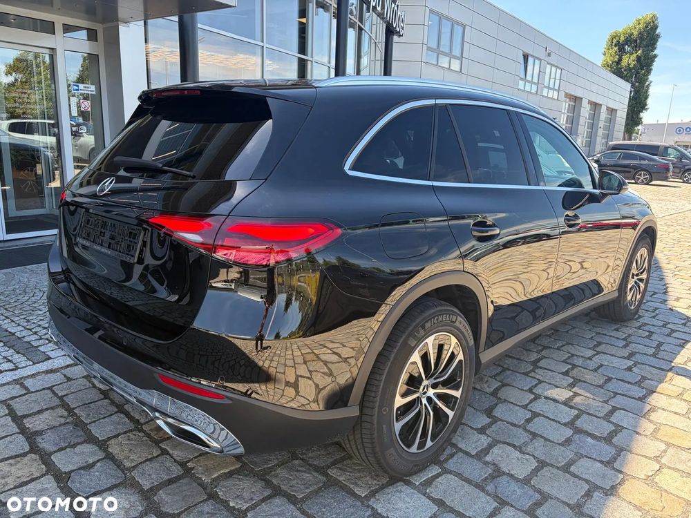 Mercedes-Benz GLC 200 4Matic 9G-TRONIC AMG Line Advanced - 4