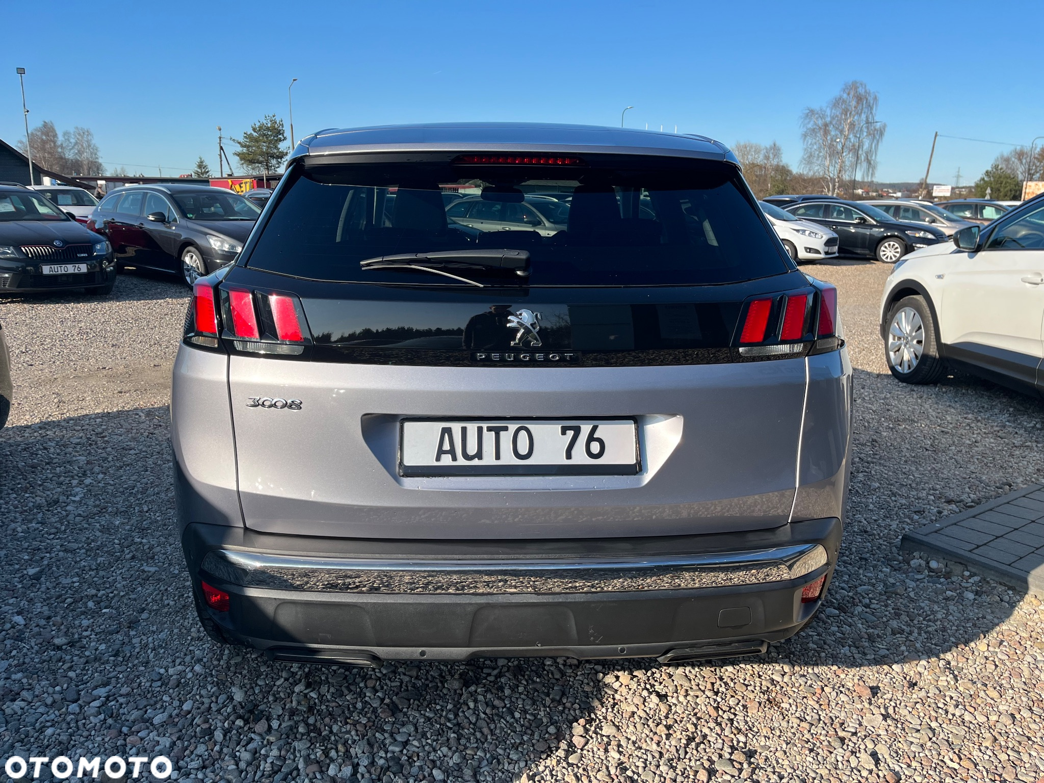 Peugeot 3008 1.5 BlueHDi Allure S&S EAT8 - 3