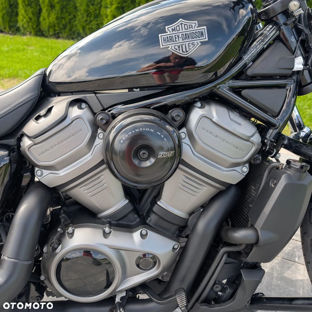 Harley-Davidson Sportster Nightster 975 - 5