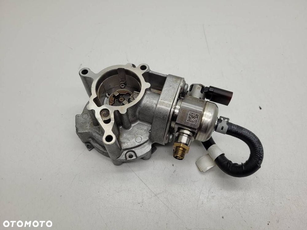 POMPA VACUM POMPA PALIWA 2.0 TFSI AUDI A5 F5 8W 06G127025M 06K145100AE - 1