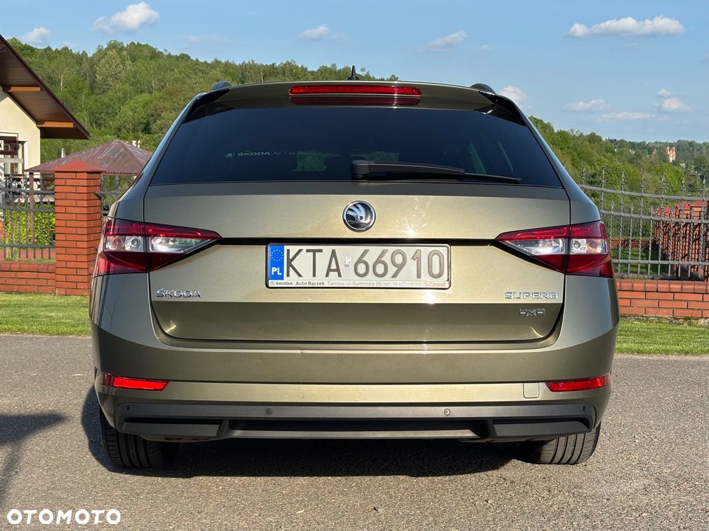 Skoda Superb 2.0 TDI 4x4 Ambition - 5