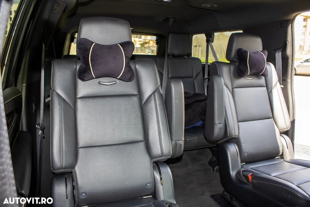 Cadillac Escalade - 33