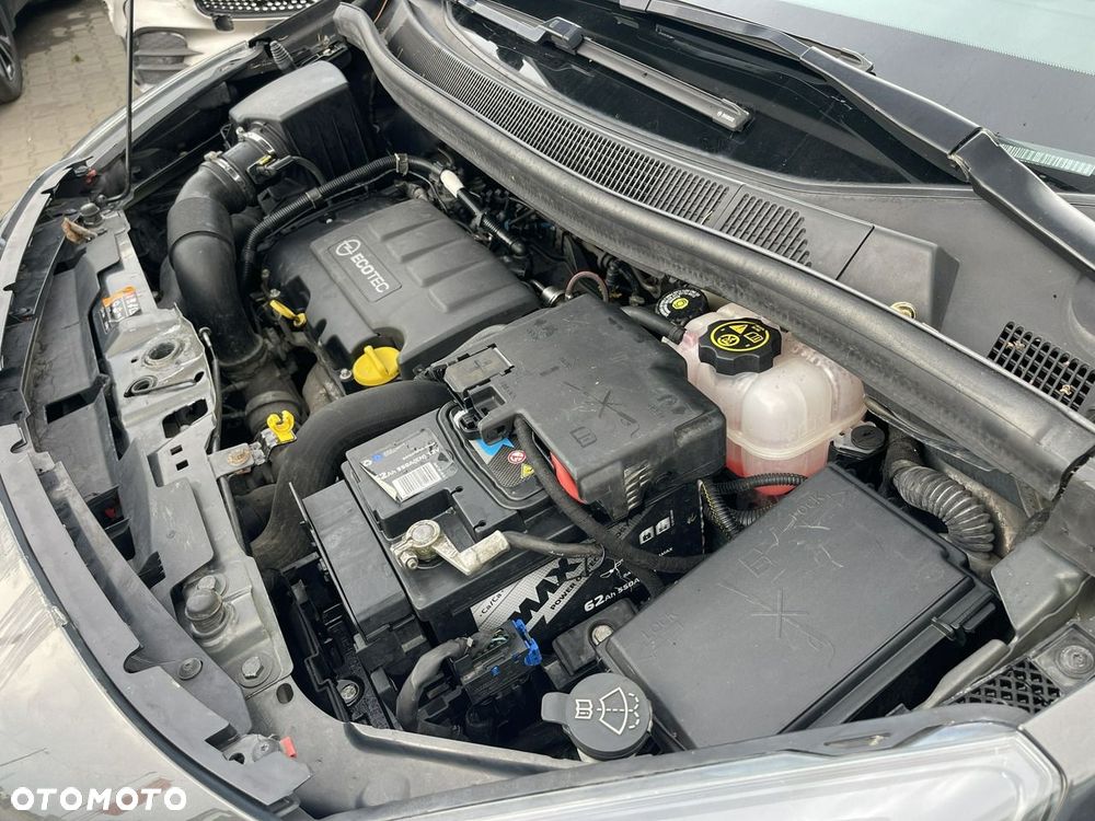 Opel Meriva 1.4 T Essentia - 15