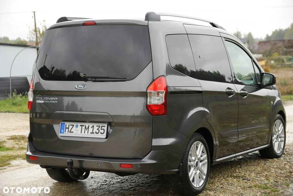 Ford Tourneo Courier 1.5 TDCi Titanium - 7