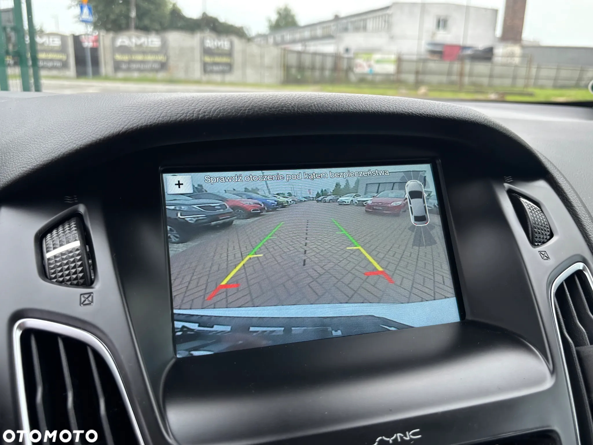 Ford Focus 1.5 EcoBlue Start-Stopp-System TITANIUM - 19