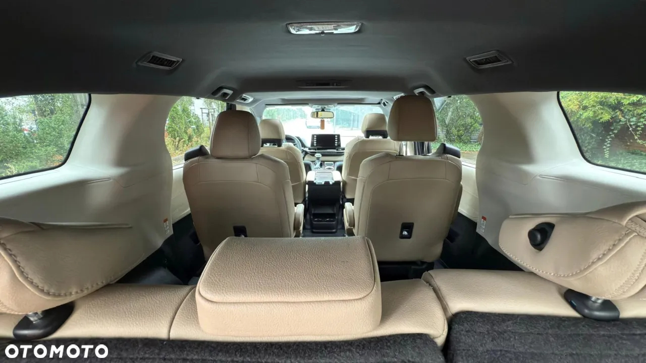 Toyota Sienna 3.5 V6 LE AWD - 8