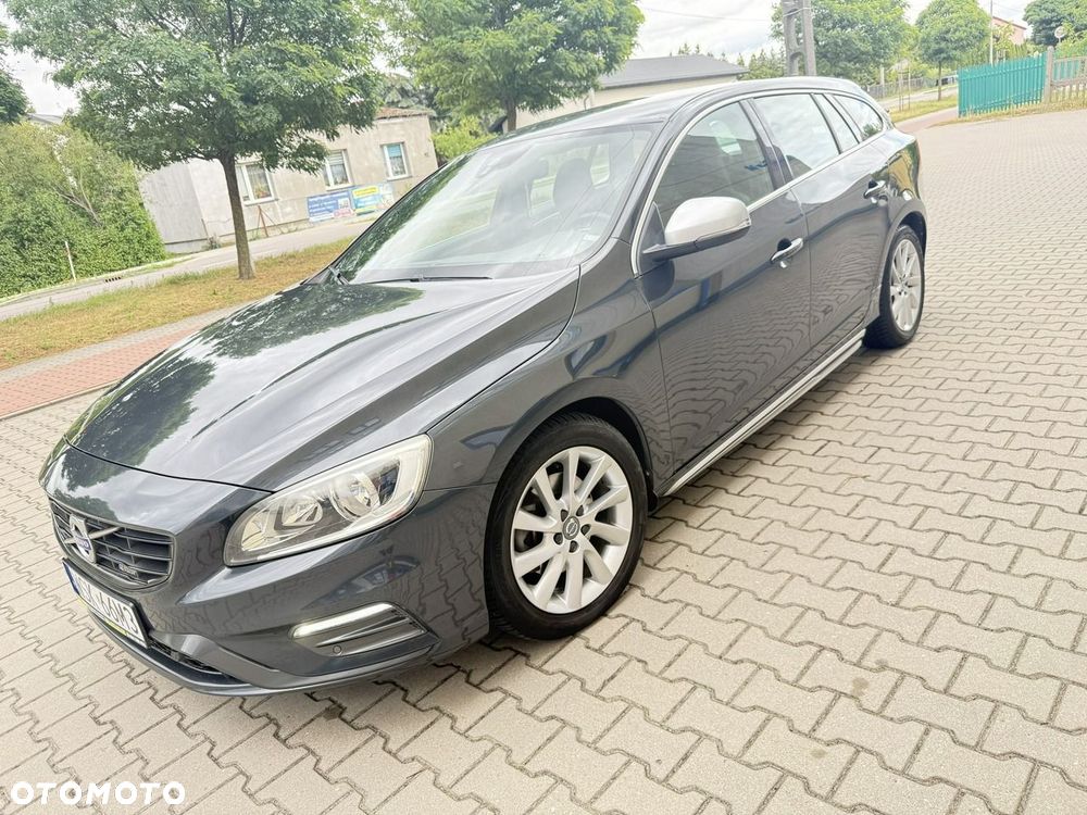 Volvo V60 - 1