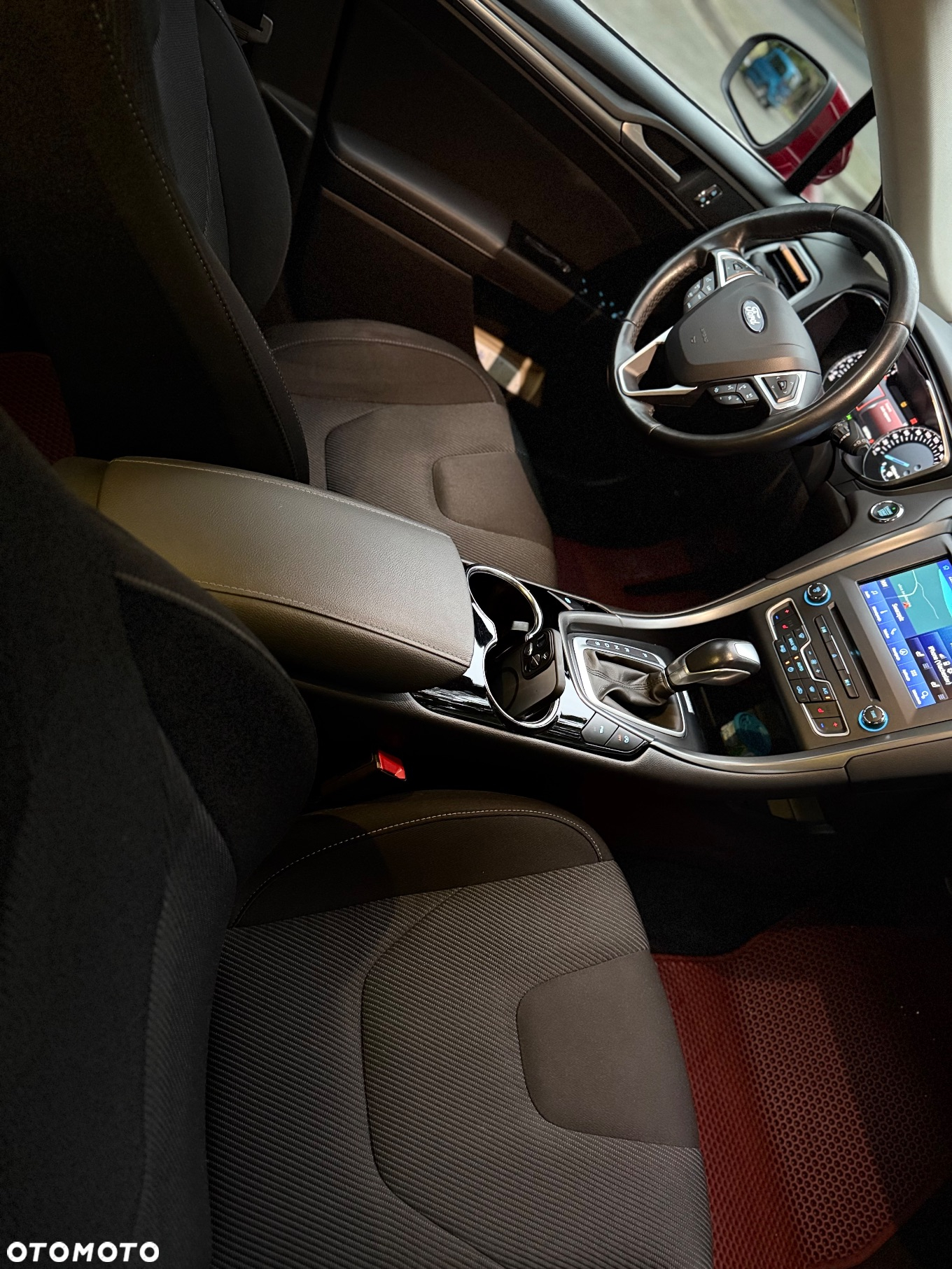 Ford Mondeo - 23