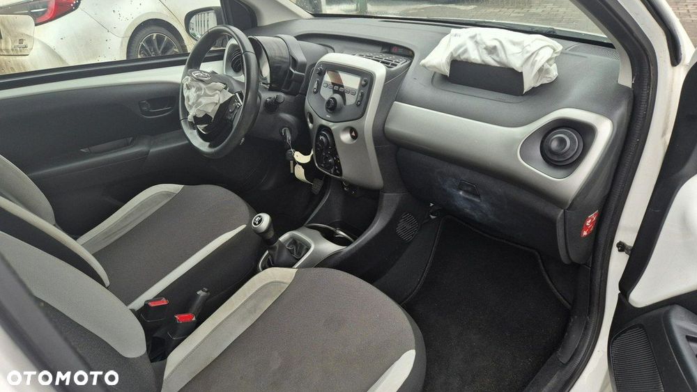 Toyota Aygo 1.0 VVT-i Sprint EU6 - 13