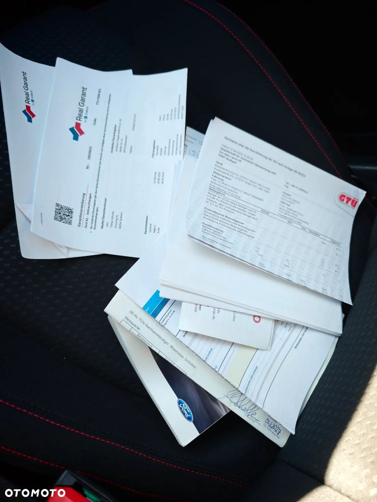 Ford Focus 1.0 EcoBoost Start-Stopp-System ST-LINE STYLE - 35