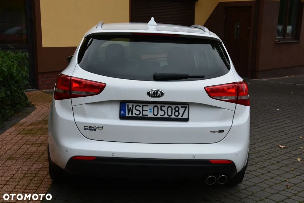 Kia Ceed 1.6 CRDi GT Line - 17