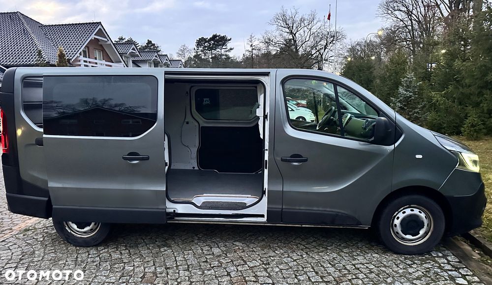 Renault Trafic - 10