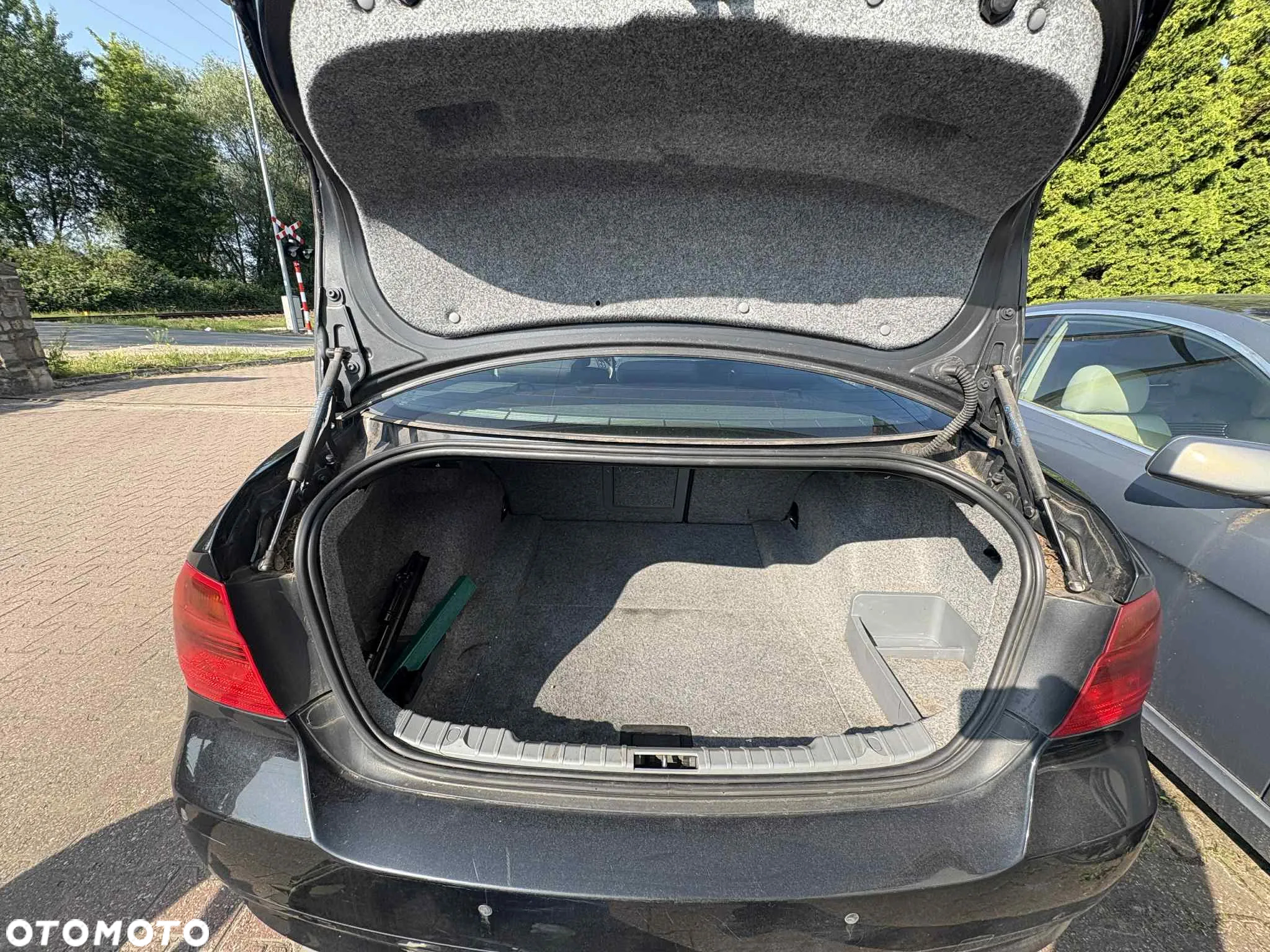 BMW Seria 3 320d - 12