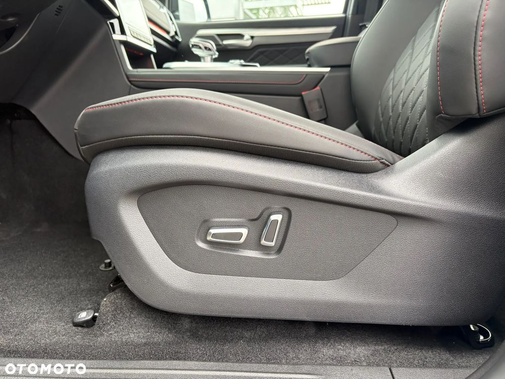JAC T9 - 12