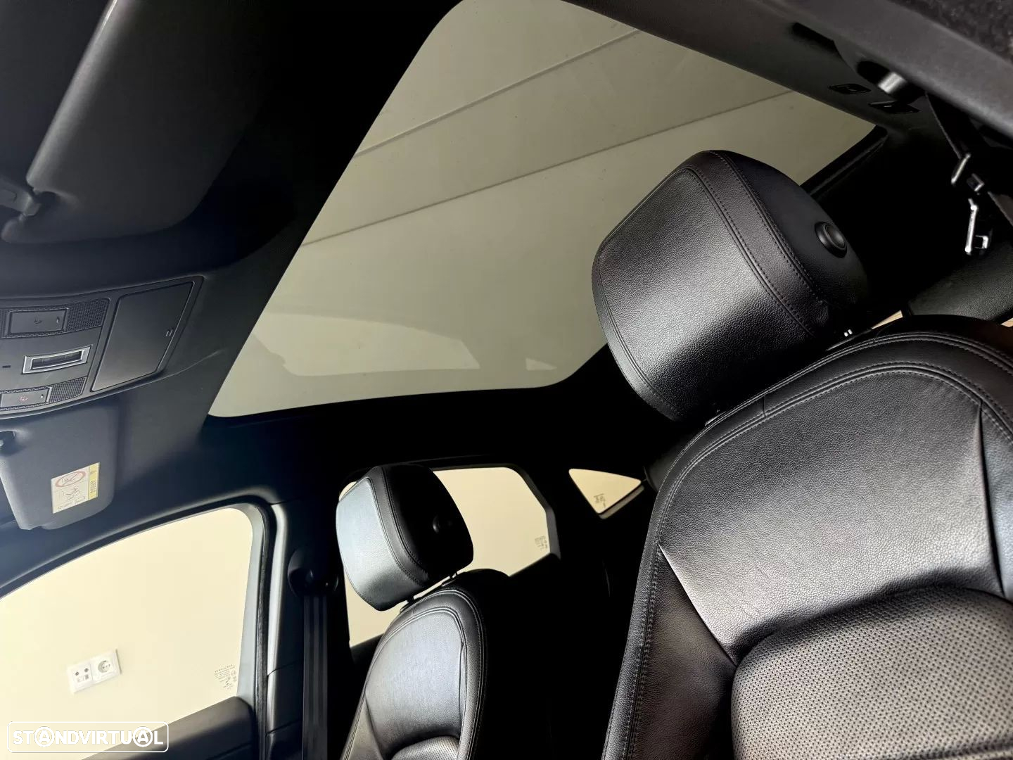 Jaguar E-Pace 2.0 i4D R-Dynamic SE - 20