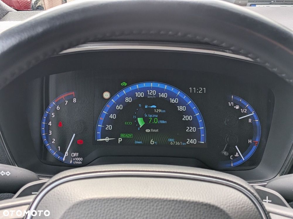 Toyota Corolla 2.0 Hybrid Comfort - 32