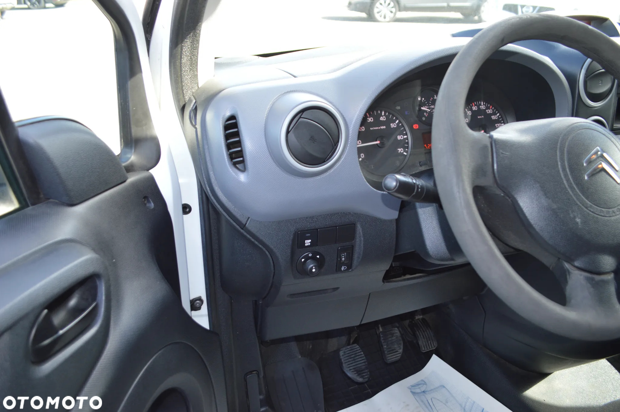 Citroën BERLINGO - 17