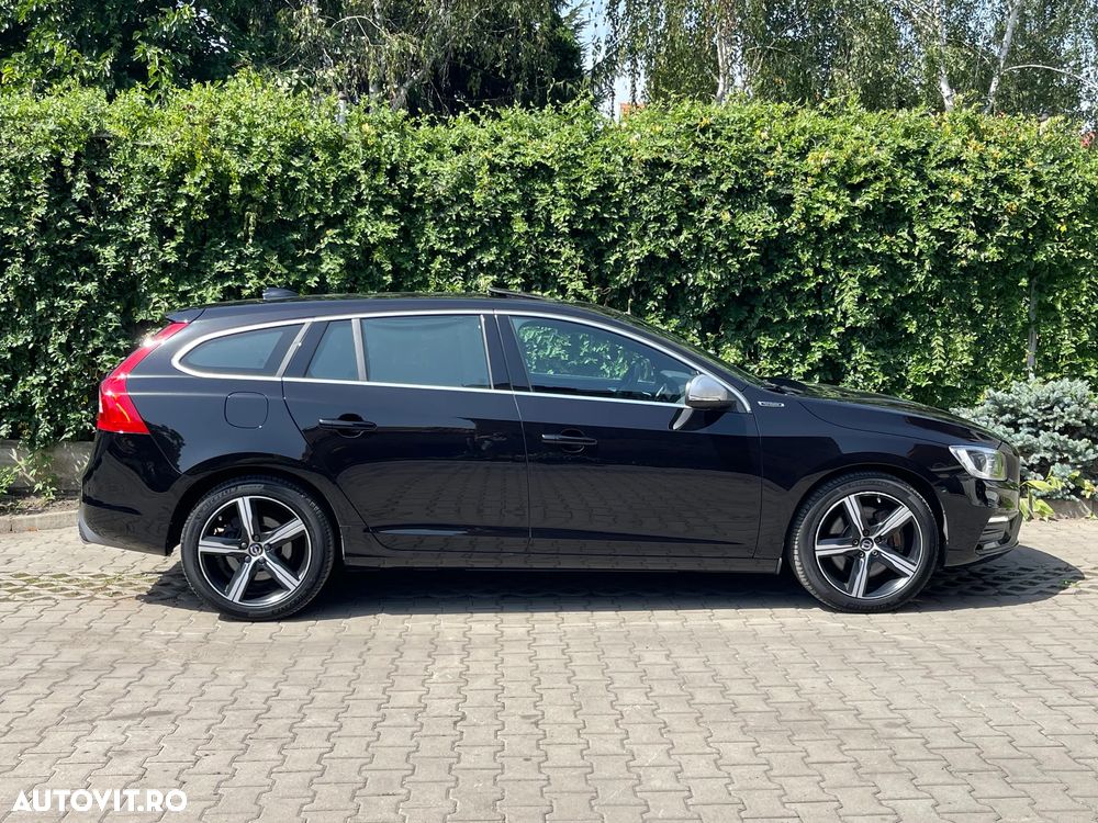 Volvo V60 D6 Twin Engine Geartronic RDesign - 15