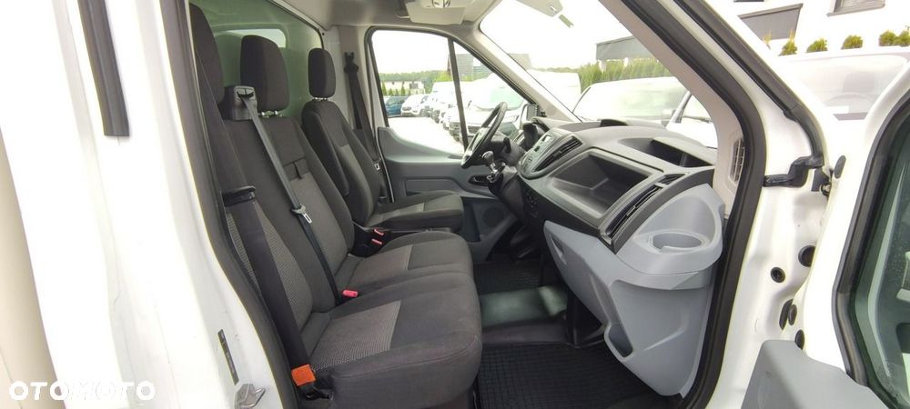 Ford Transit - 21