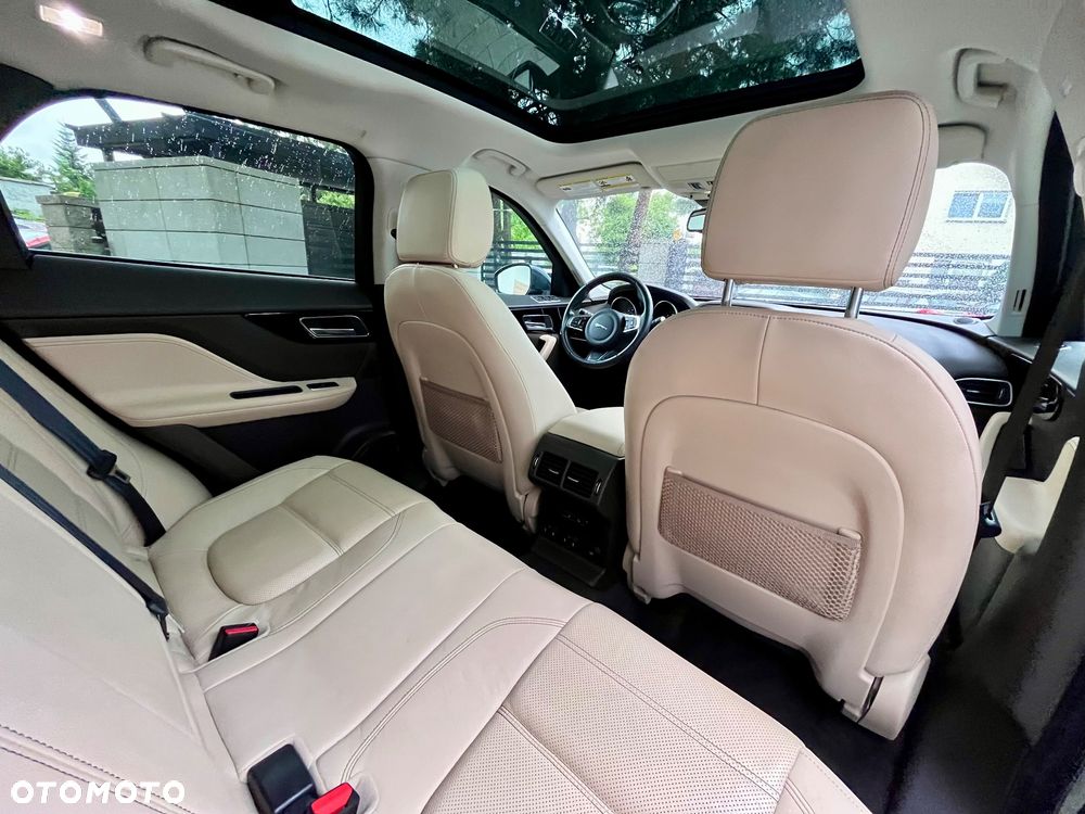 Jaguar F-Pace 2.0 i4P AWD Prestige - 14