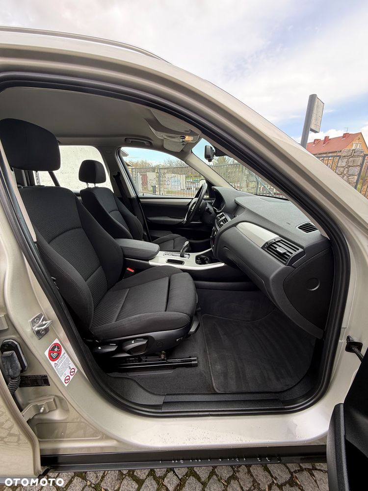 BMW X3 xDrive20d - 21