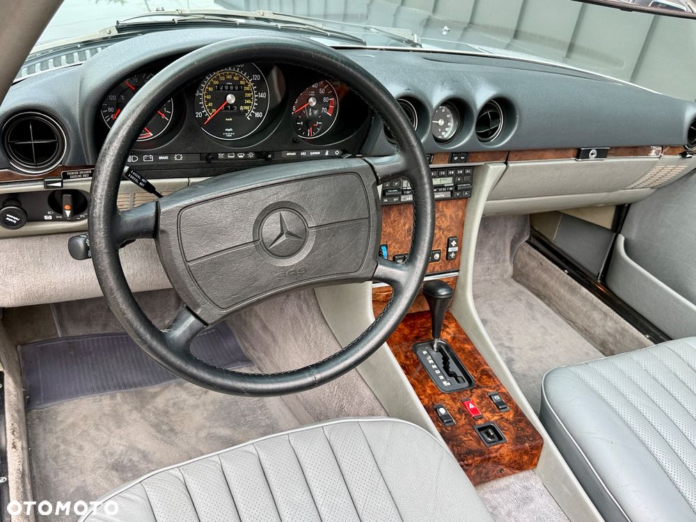 Mercedes-Benz SL - 8