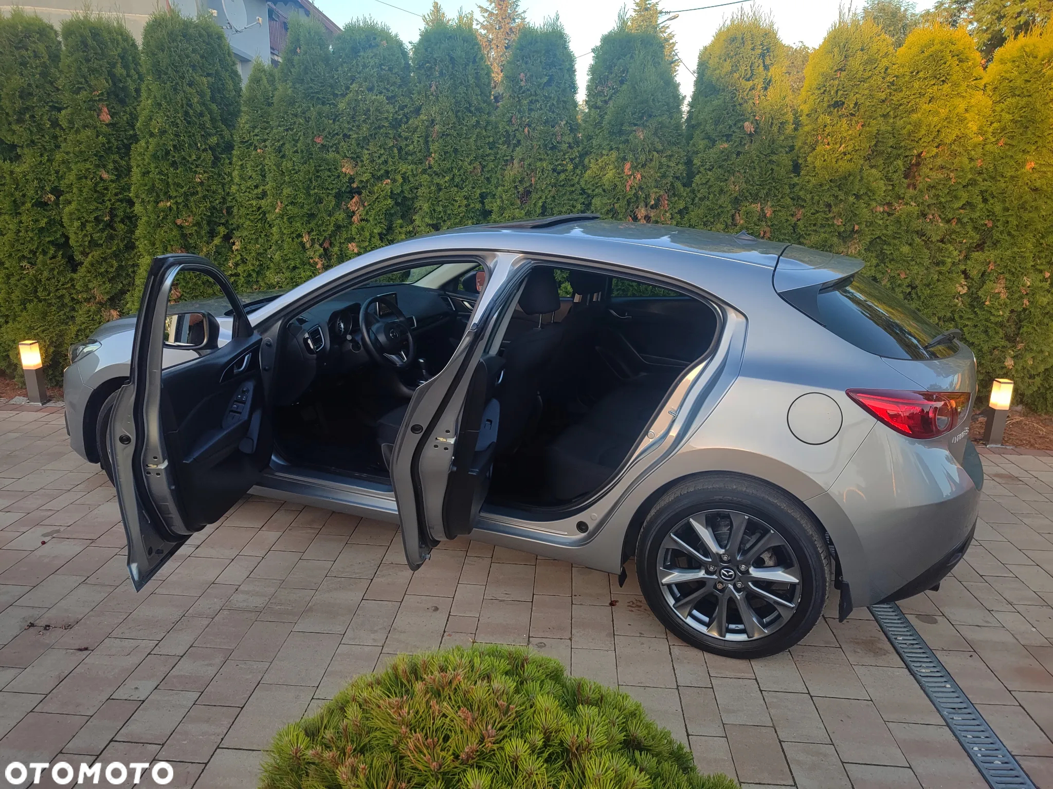 Mazda 3 - 18