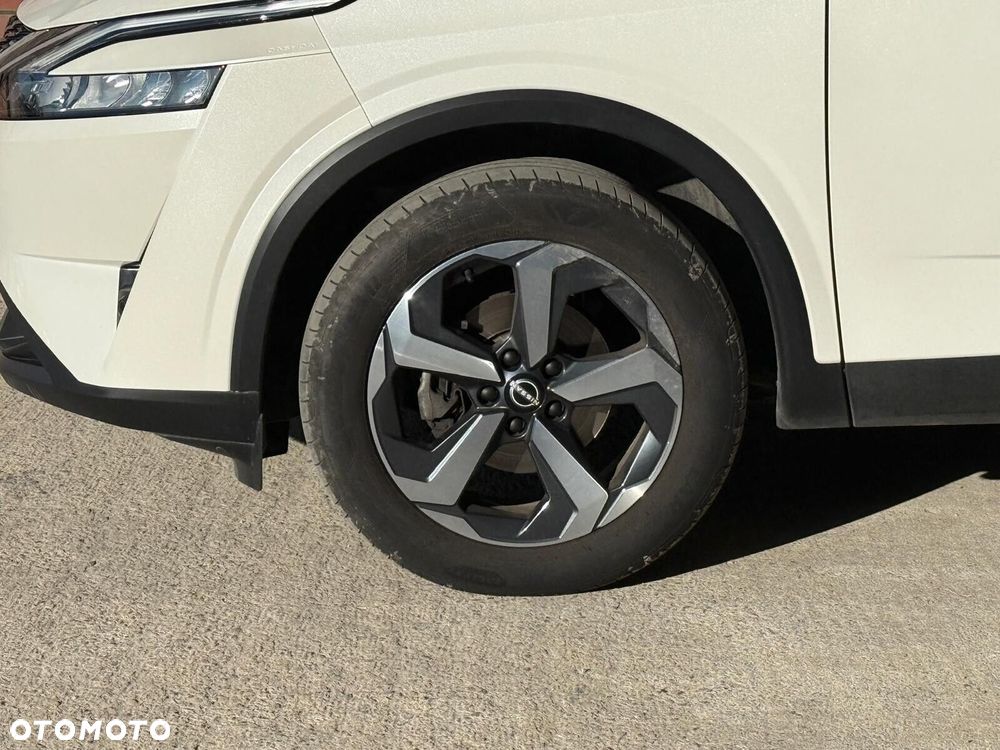 Nissan Qashqai 1.3 DIG-T MHEV N-Connecta Xtronic - 9