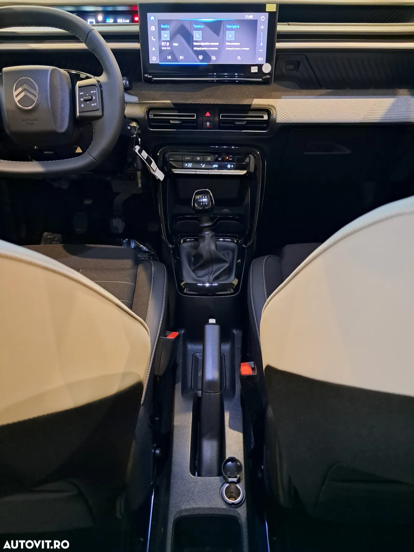 Citroën C3 1.2 PureTech 100 S&S BVM6 MAX - 35