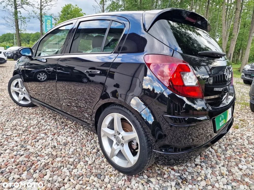 Opel Corsa 1.6 Turbo GSi - 4