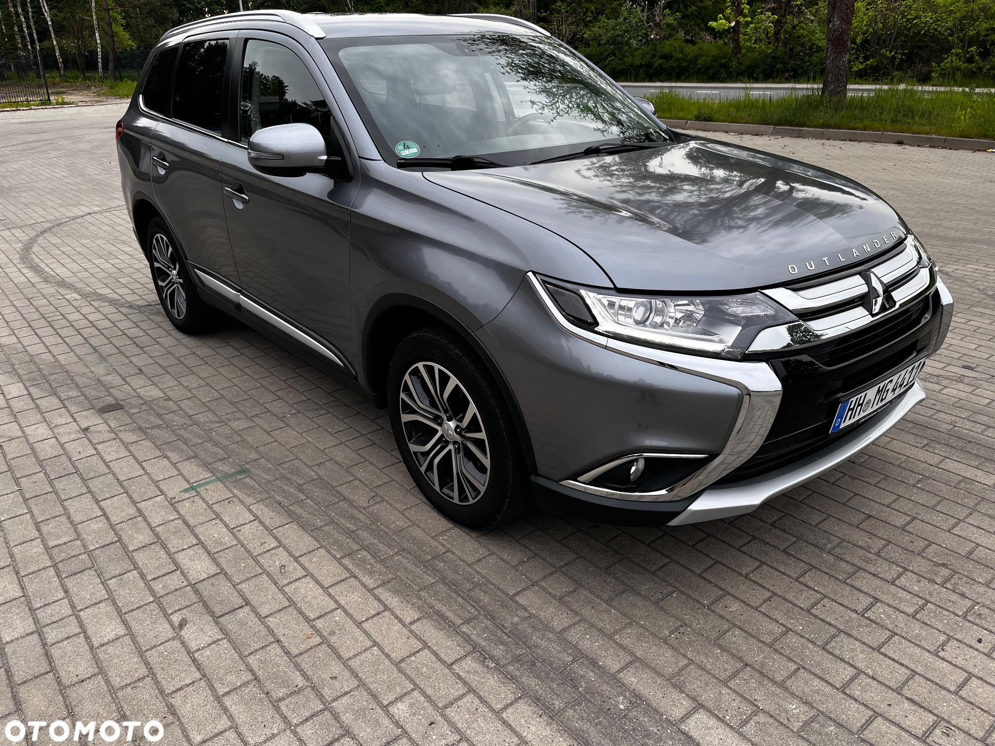 Mitsubishi Outlander 2.0 Intense 2WD CVT - 28