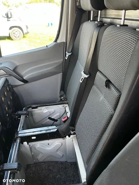 Mercedes-Benz Sprinter - 21