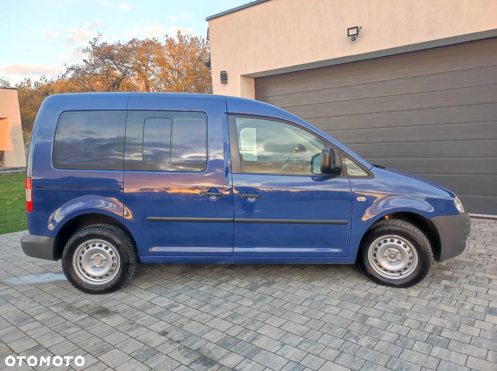 Volkswagen Caddy - 21