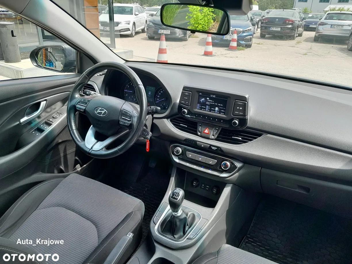 Hyundai i30 1.4 Classic + - 9