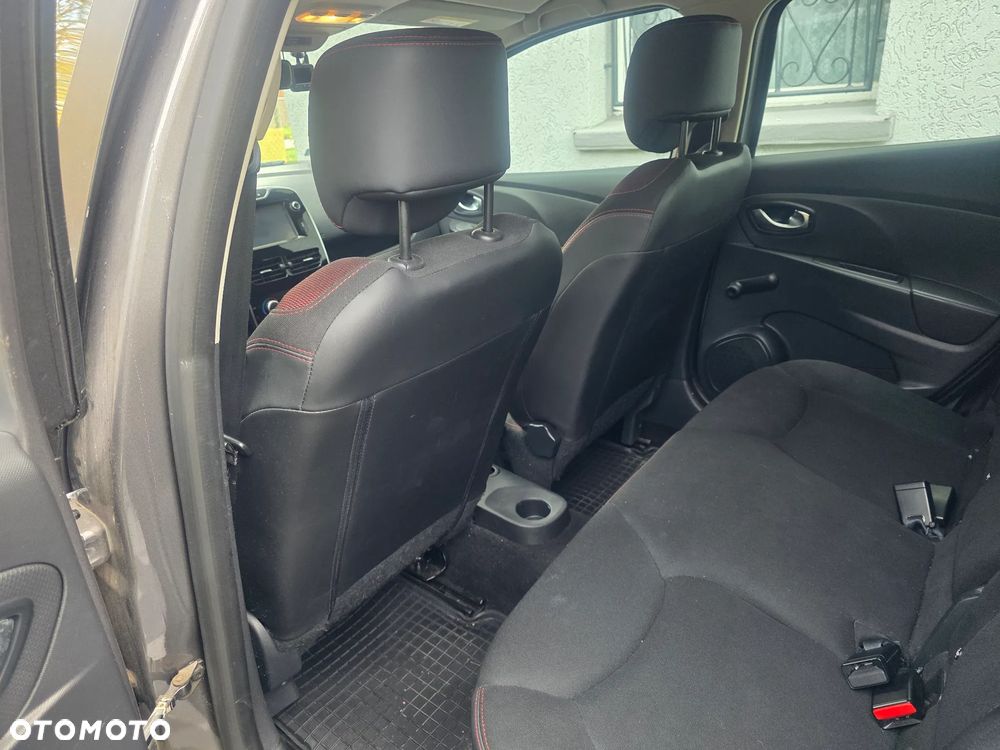 Renault Clio 1.2 16V Life - 9