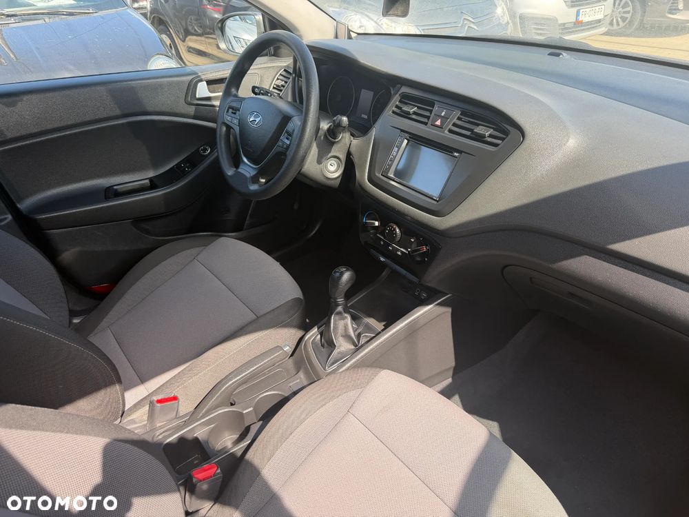 Hyundai i20 1.2 Comfort - 2