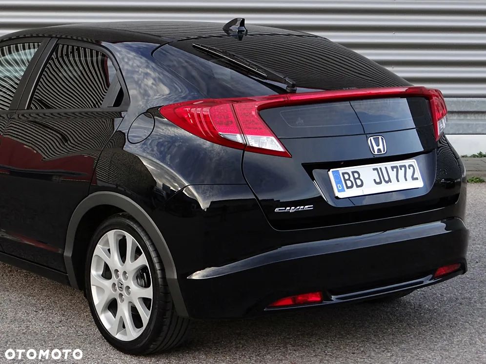 Honda Civic 1.8 Executive - 21