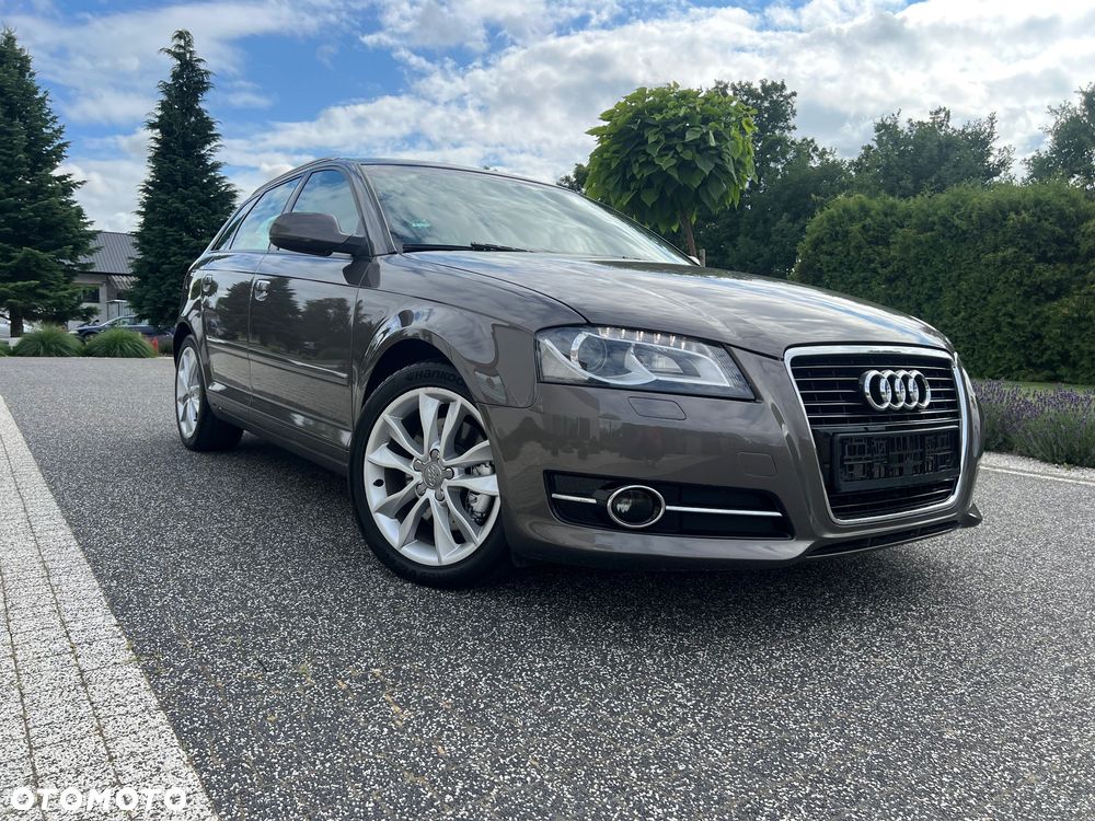 Audi A3 Sportback 2.0 TDI DPF quattro Ambition - 13