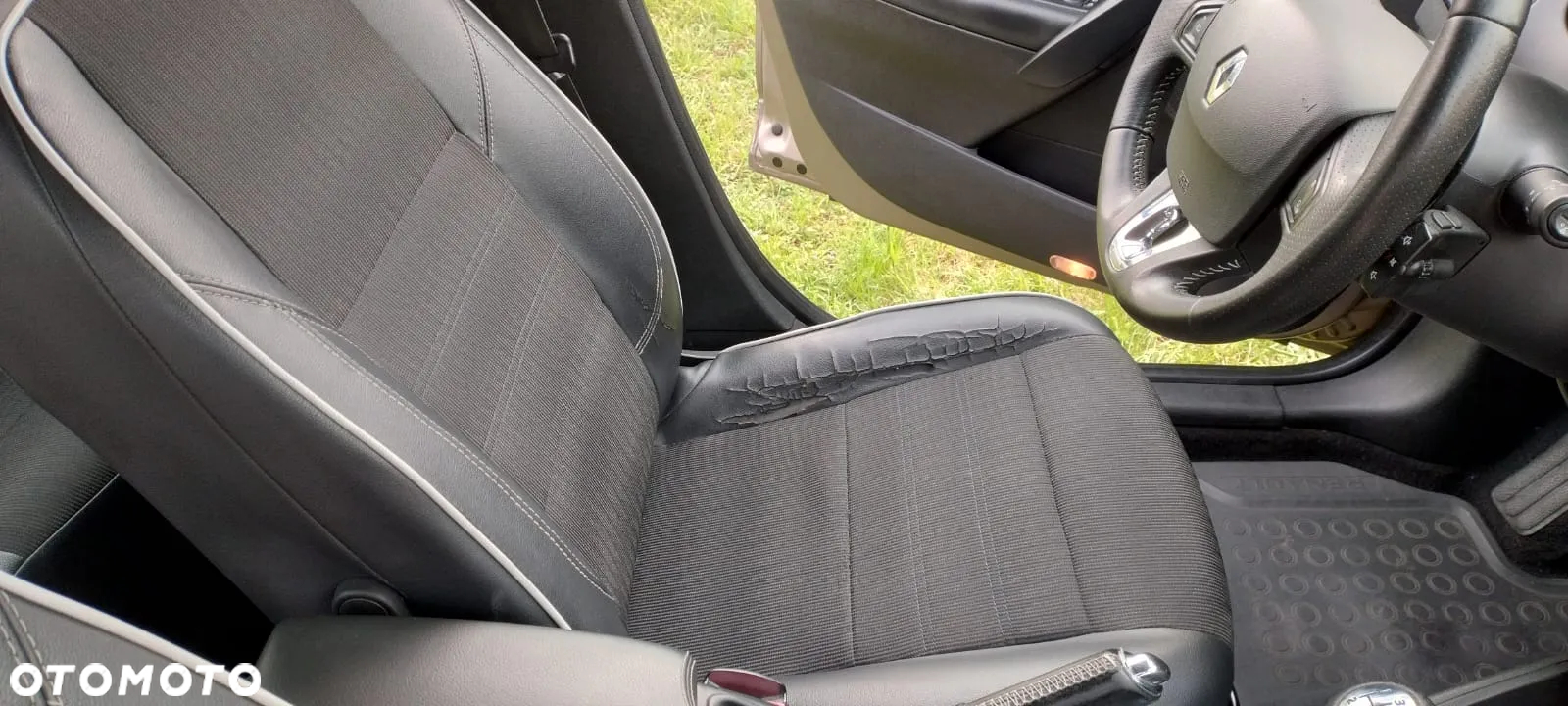 Renault Fluence 1.6 16V Zen - 7