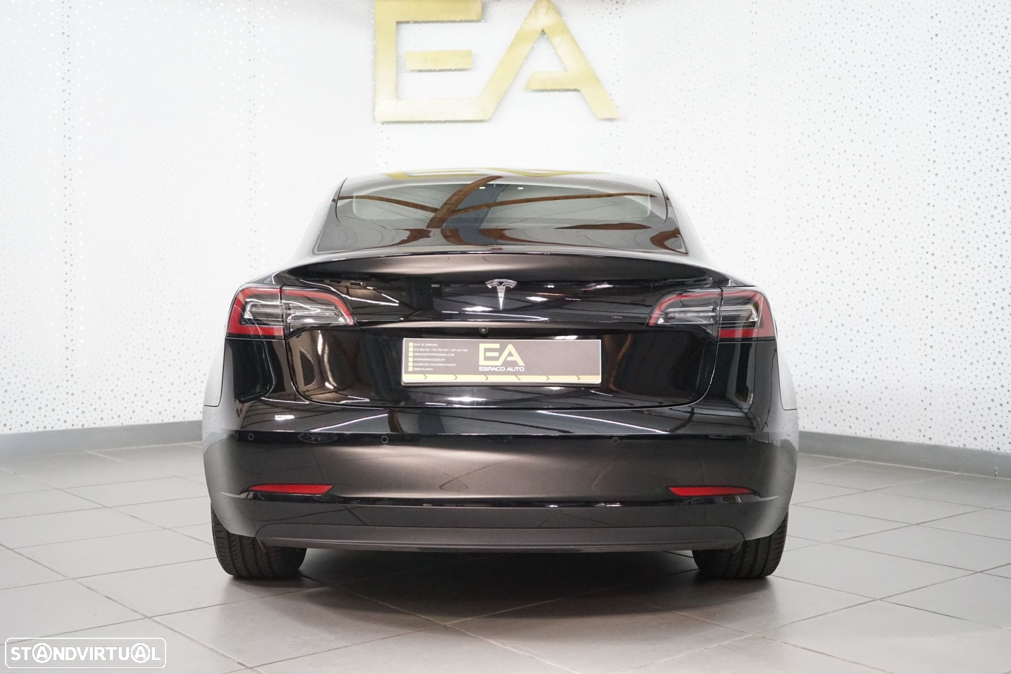 Tesla Model 3 Standard Range Plus RWD - 4