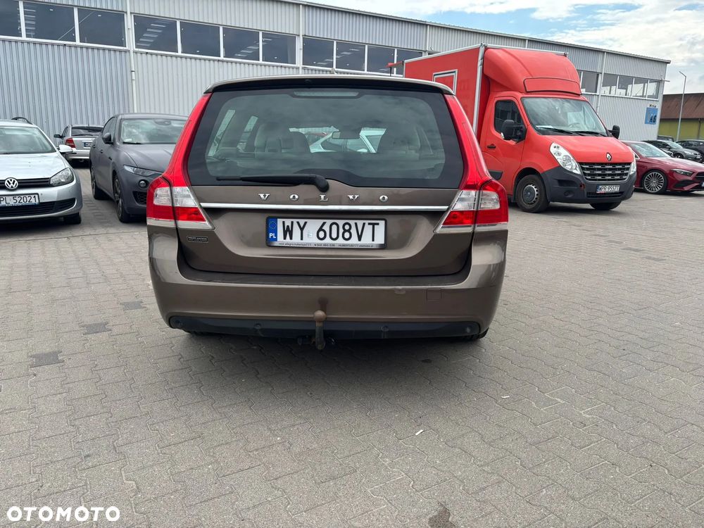 Volvo V70 - 8